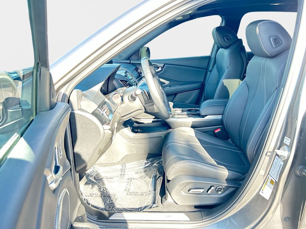 Thumbnail: 2025 Acura RDX - 9