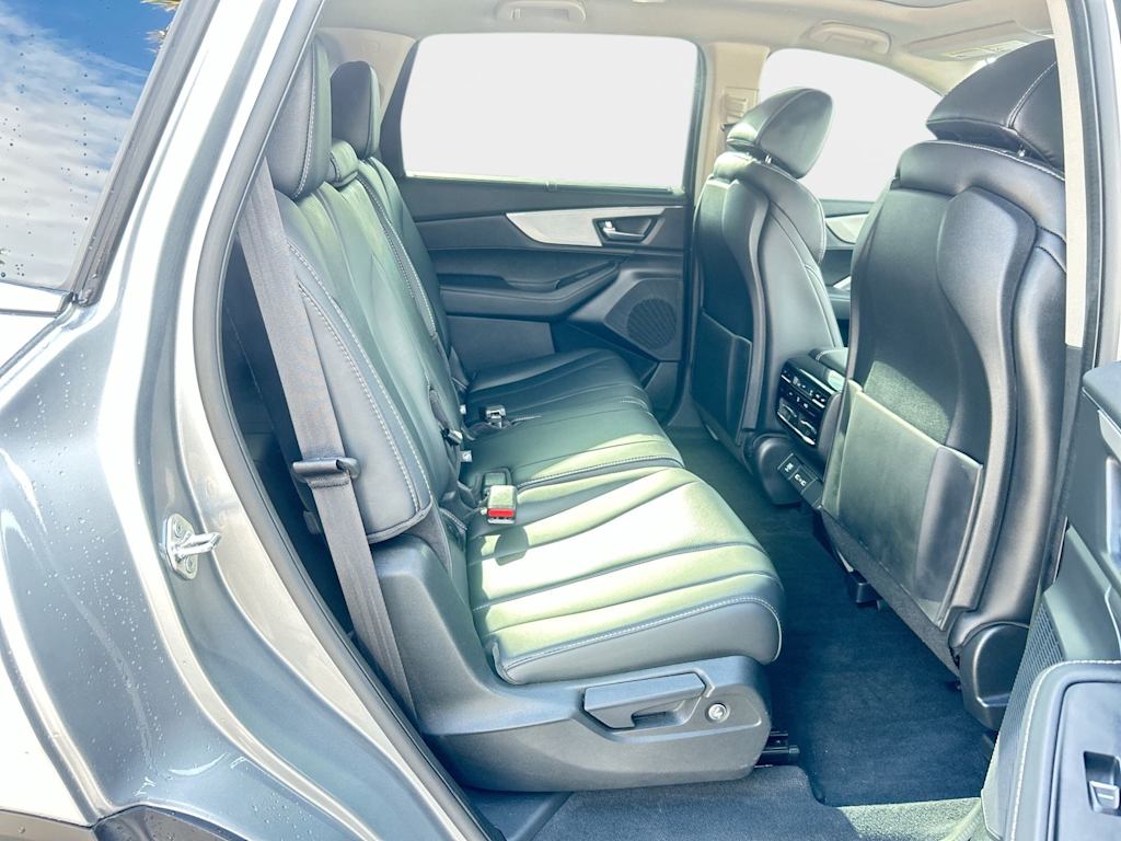 Thumbnail: 2024 Acura MDX - 18