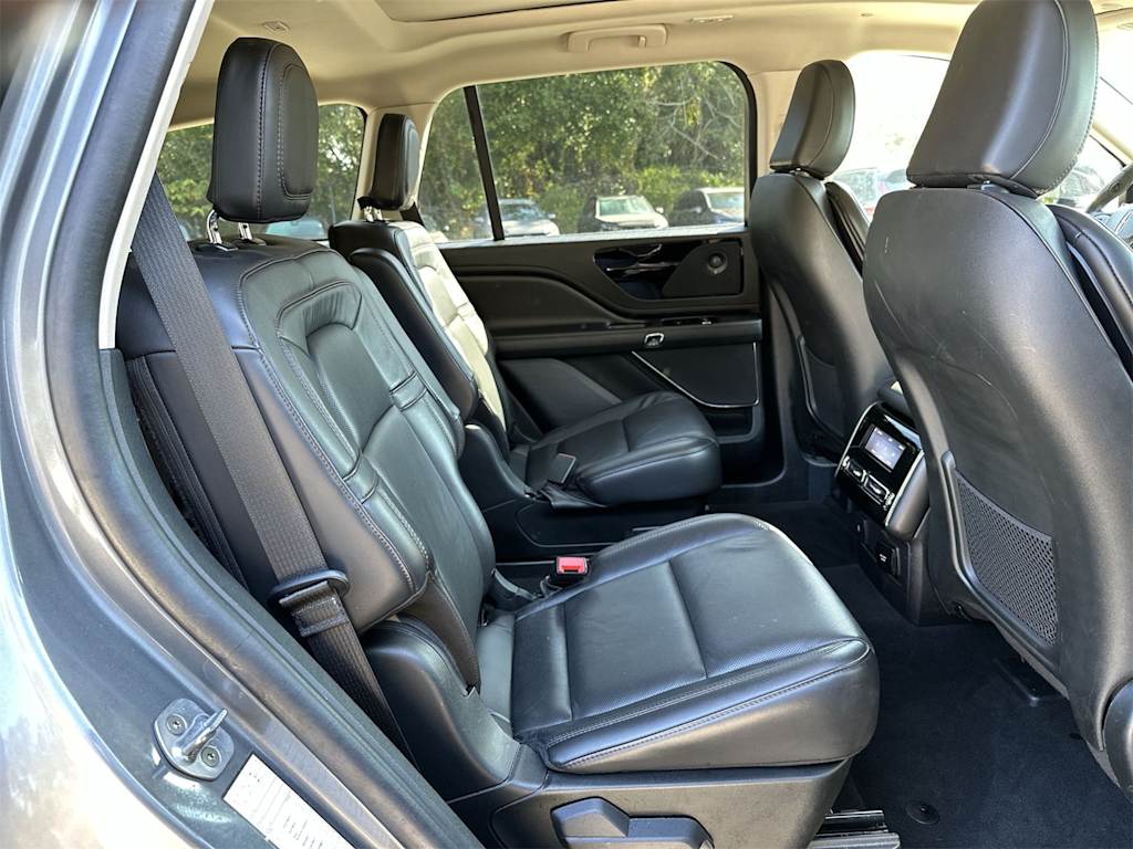Thumbnail: 2024 Lincoln Aviator - 19