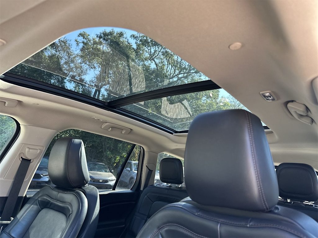 Thumbnail: 2024 Lincoln Aviator - 22