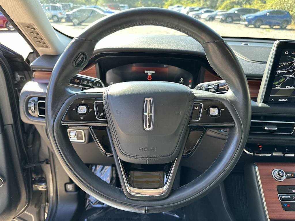 Thumbnail: 2024 Lincoln Aviator - 10