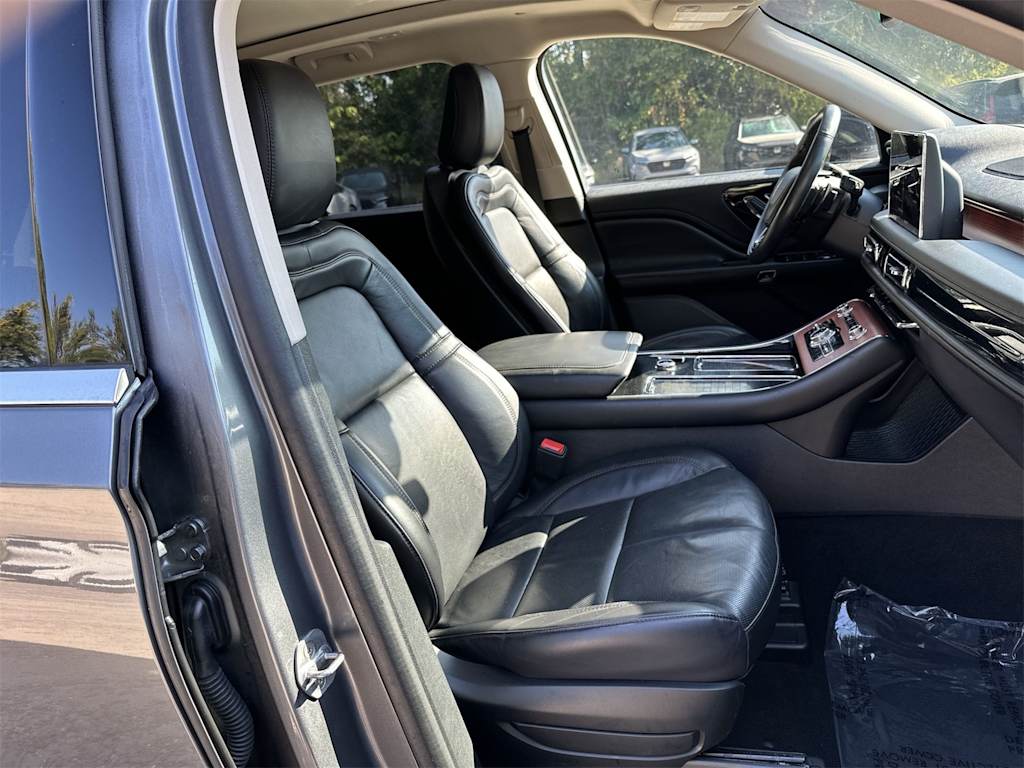 Thumbnail: 2024 Lincoln Aviator - 12