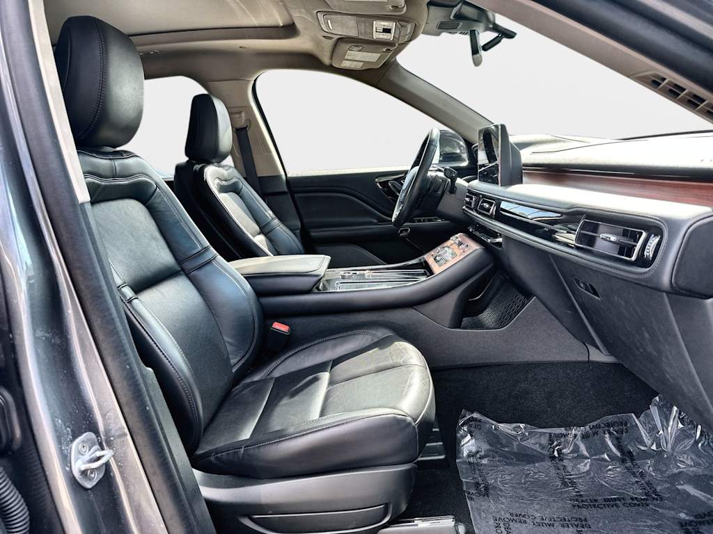 Thumbnail: 2024 Lincoln Aviator - 12
