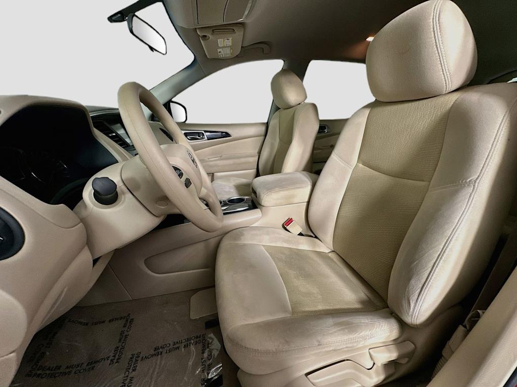 Thumbnail: 2014 Nissan Pathfinder - 9