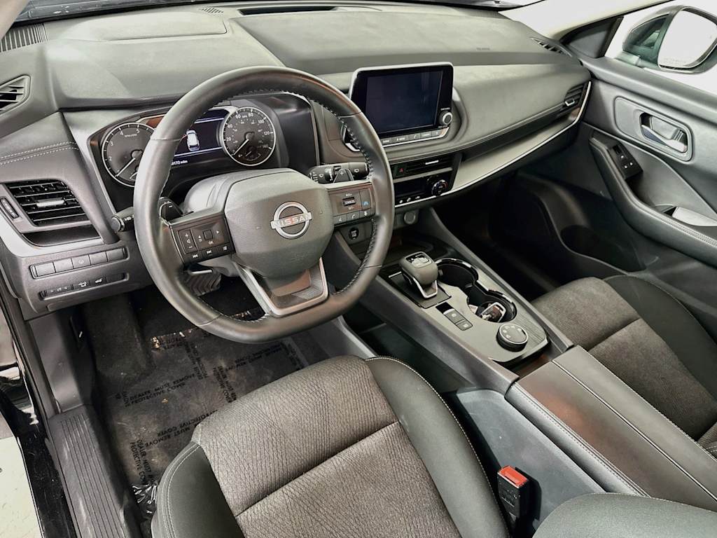 Thumbnail: 2025 Nissan Rogue - 2