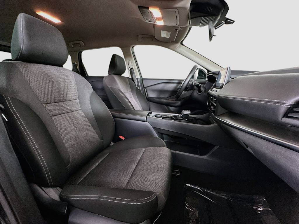 Thumbnail: 2025 Nissan Rogue - 11