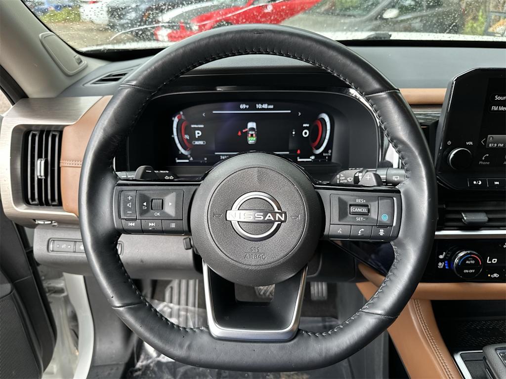 Thumbnail: 2024 Nissan Pathfinder - 10