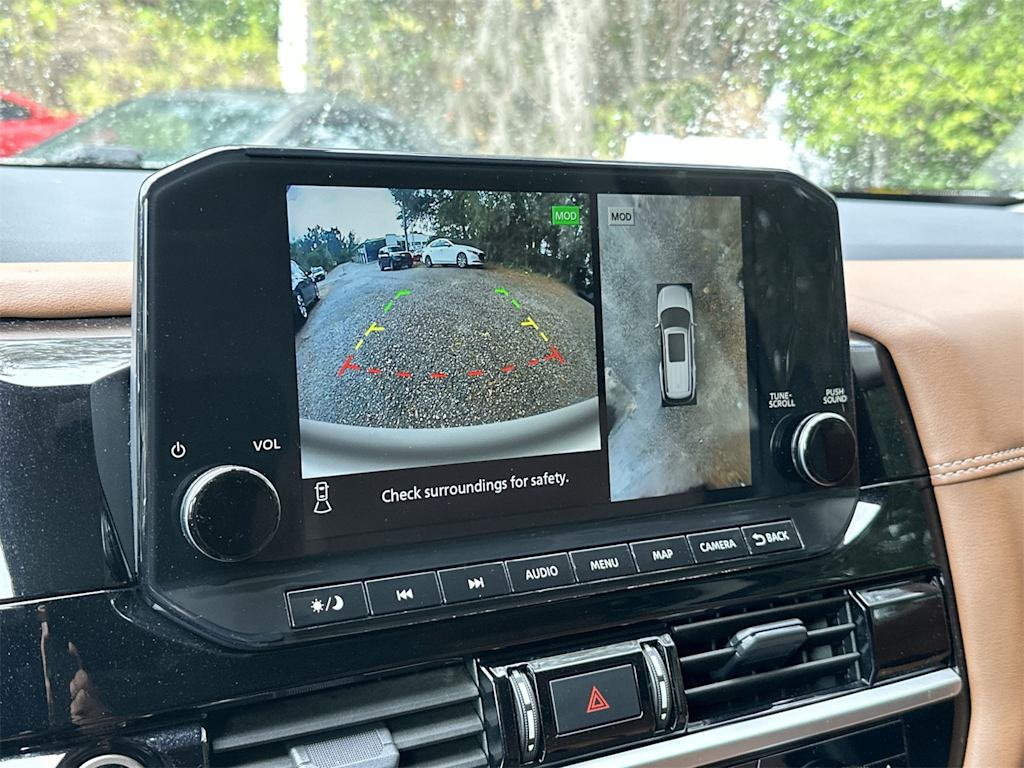 Thumbnail: 2024 Nissan Pathfinder - 21