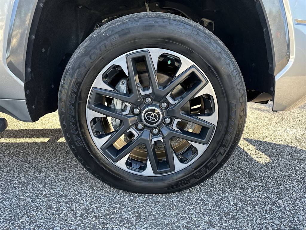 Thumbnail: 2024 Toyota Tundra - 6