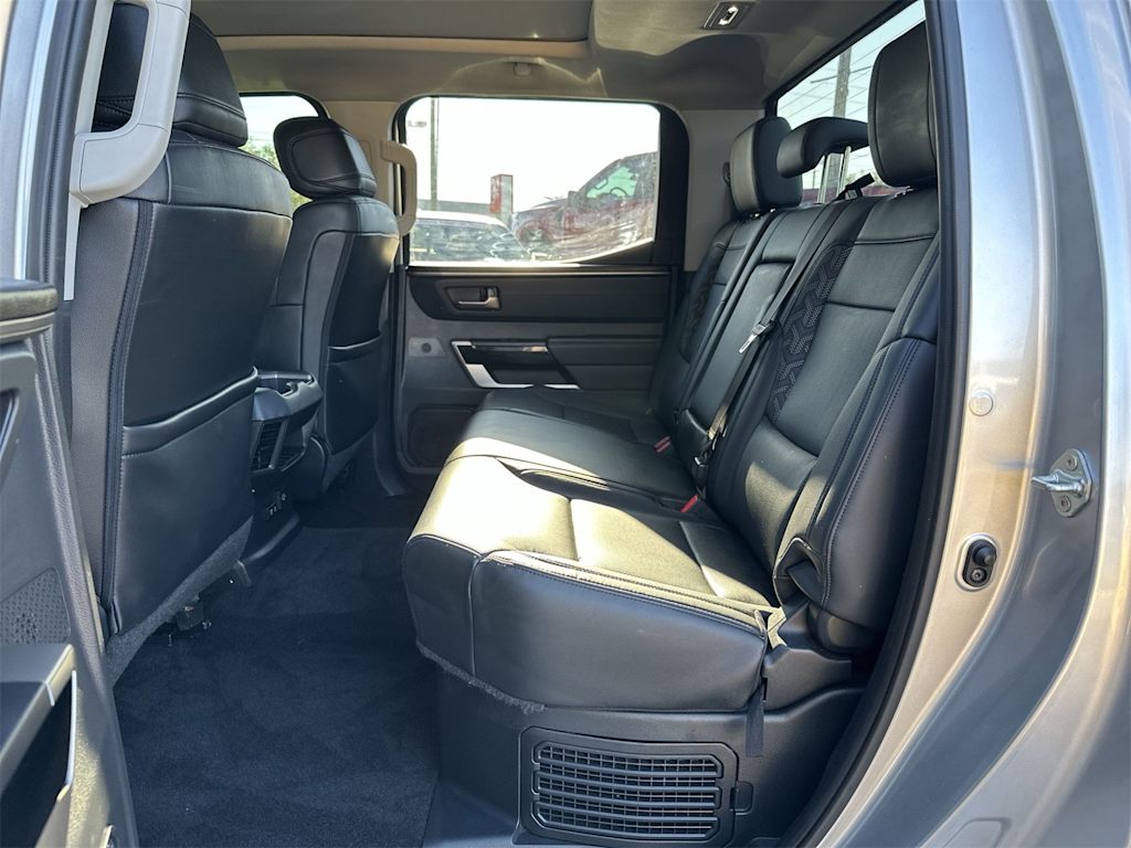 Thumbnail: 2024 Toyota Tundra - 10