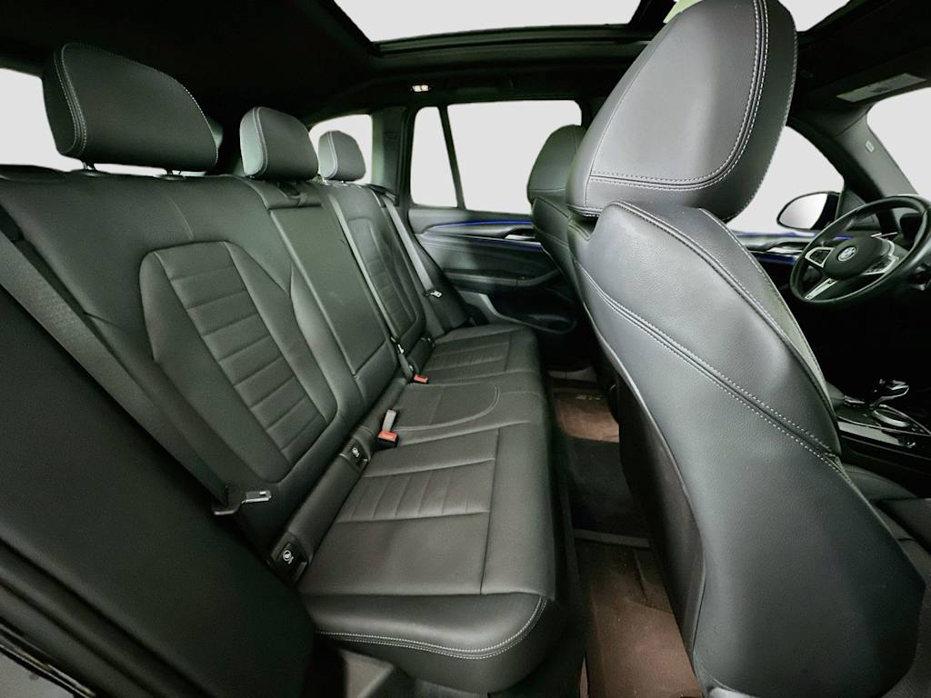 Thumbnail: 2023 BMW X3 - 33