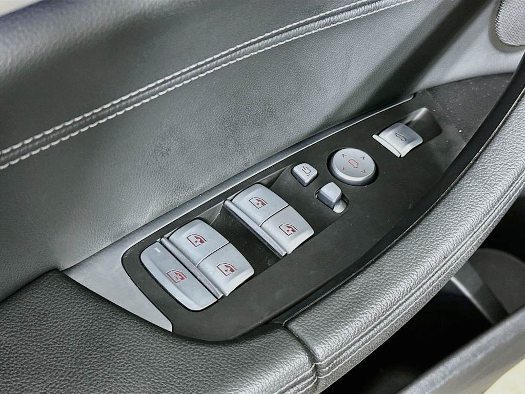 Thumbnail: 2023 BMW X3 - 30