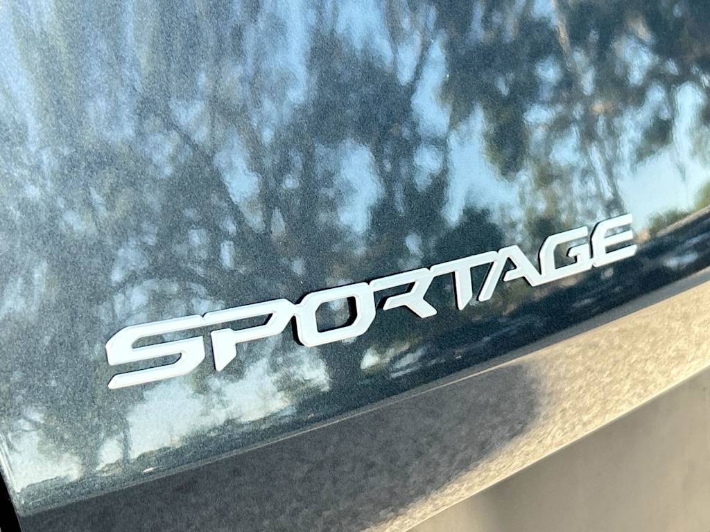 Thumbnail: 2023 Kia Sportage - 7