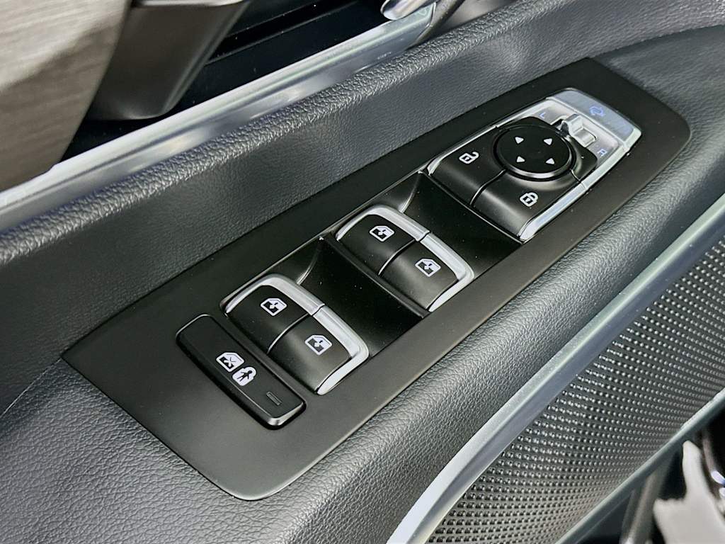 Thumbnail: 2024 Kia Telluride - 30