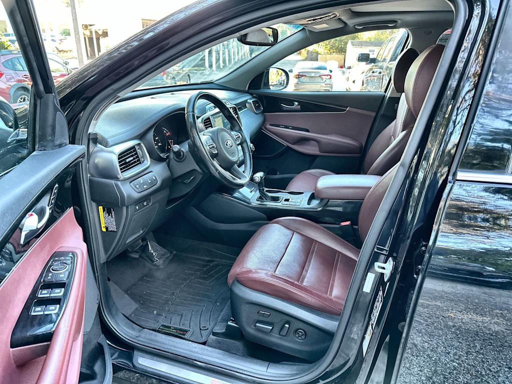 Thumbnail: 2018 Kia Sorento - 11