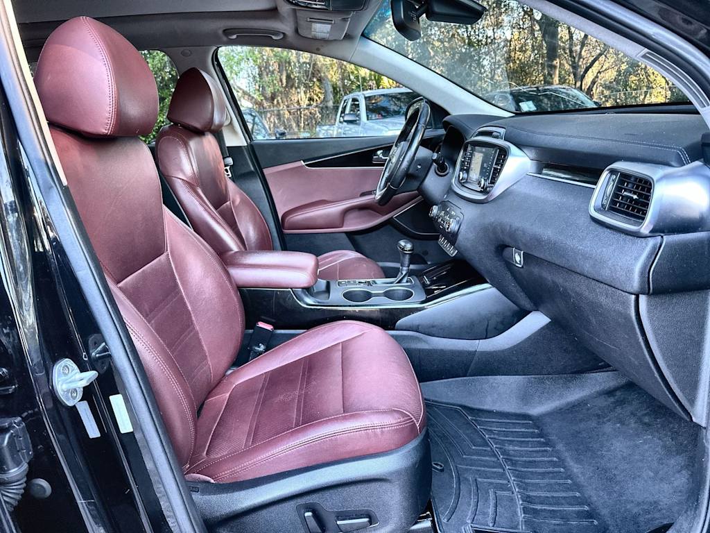 Thumbnail: 2018 Kia Sorento - 20