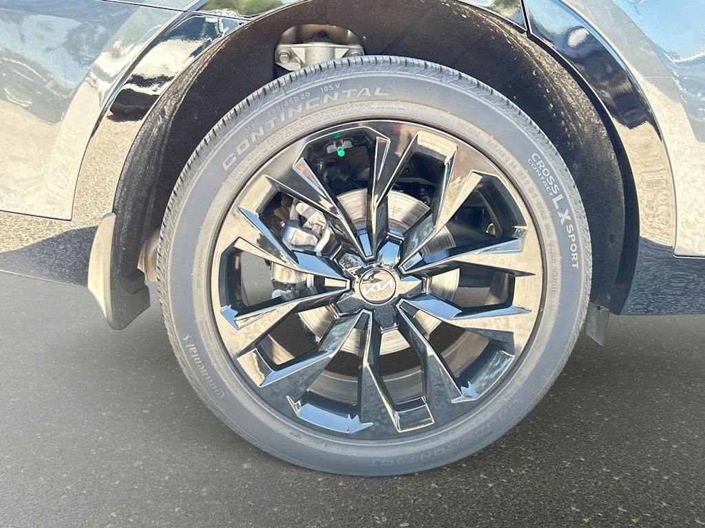 Thumbnail: 2023 Kia Sorento - 8