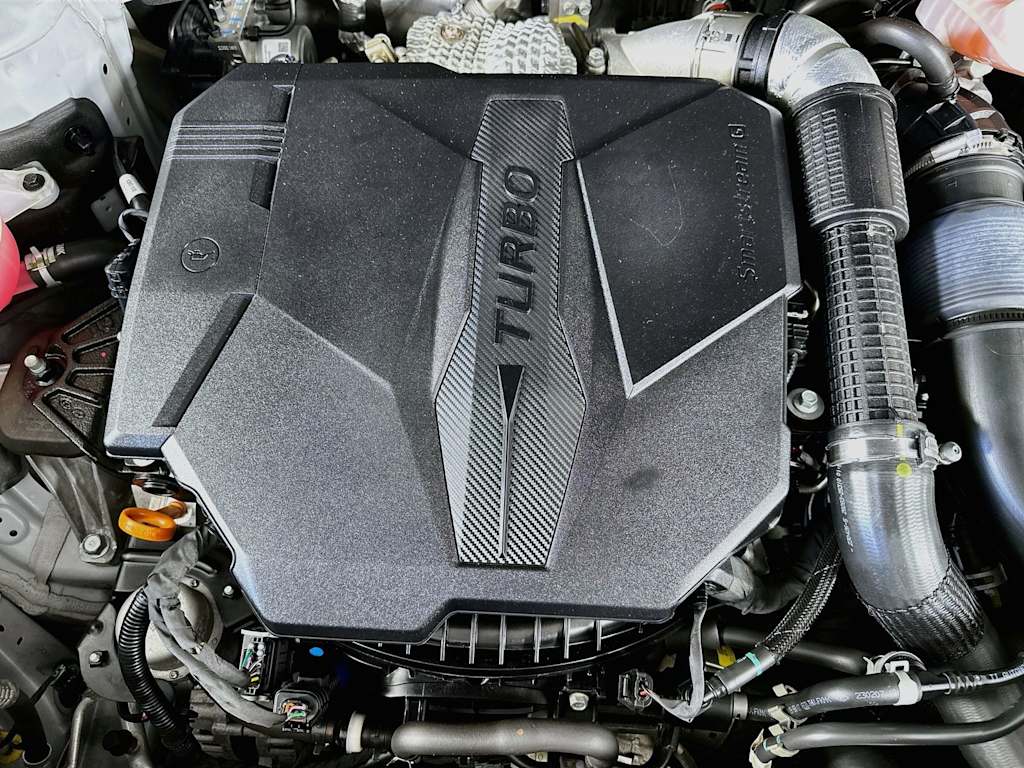 Thumbnail: 2023 Kia Sorento - 9