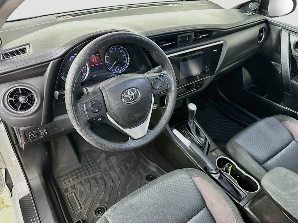 Thumbnail: 2017 Toyota Corolla - 2