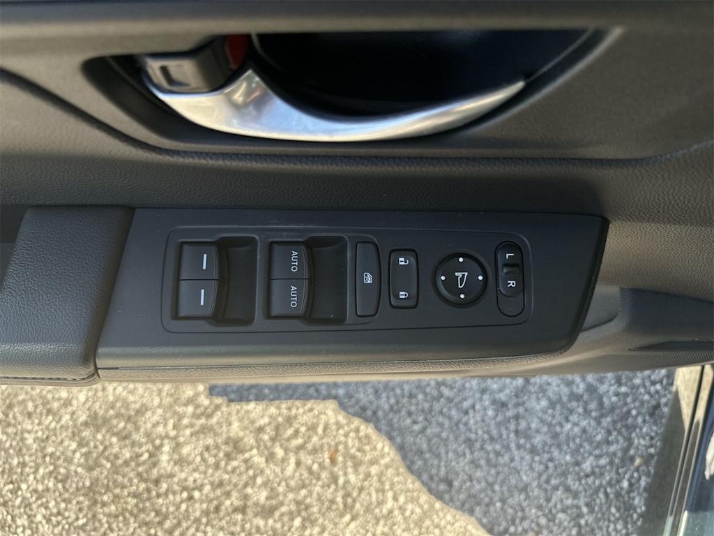 Thumbnail: 2023 Honda CR-V - 16