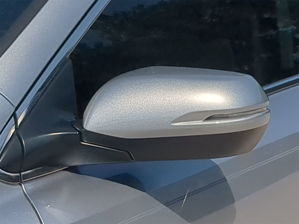 Thumbnail: 2019 Honda CR-V - 15