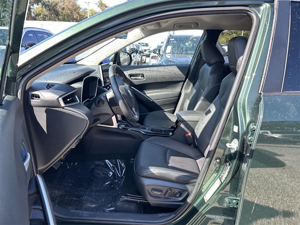 Thumbnail: 2023 Toyota Corolla Cross - 11