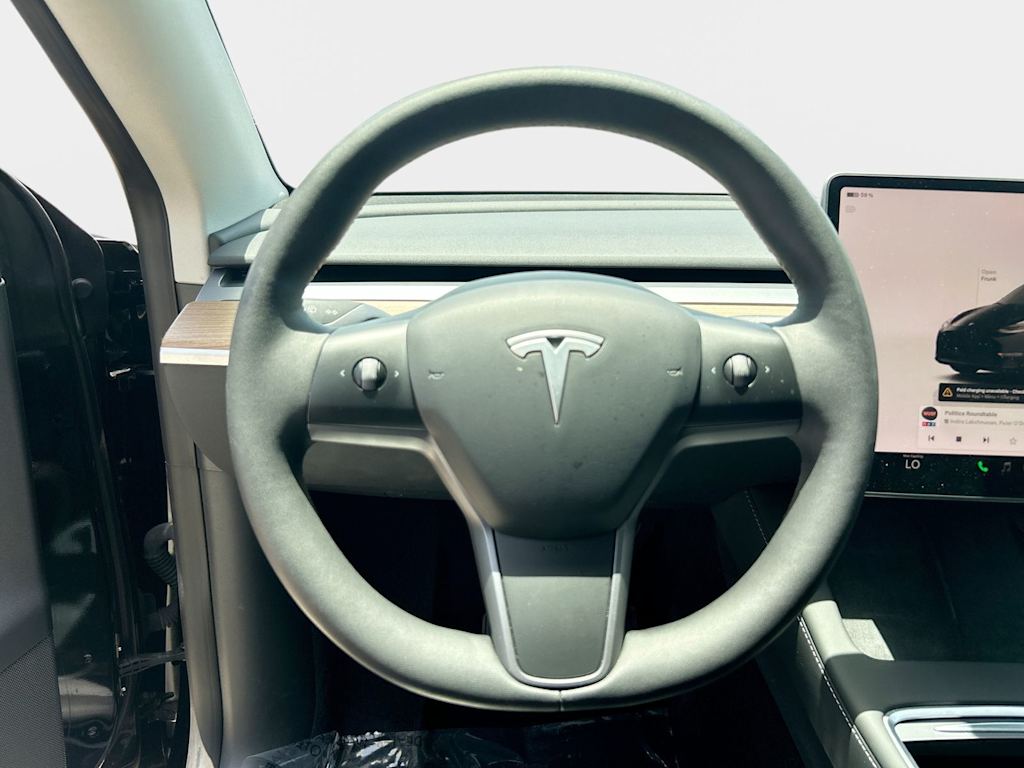 Thumbnail: 2023 Tesla Model Y - 6