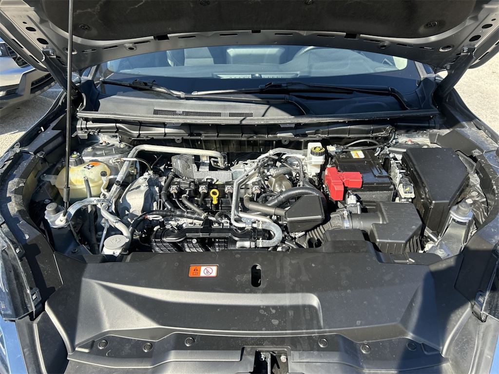 Thumbnail: 2024 Mitsubishi Outlander - 8