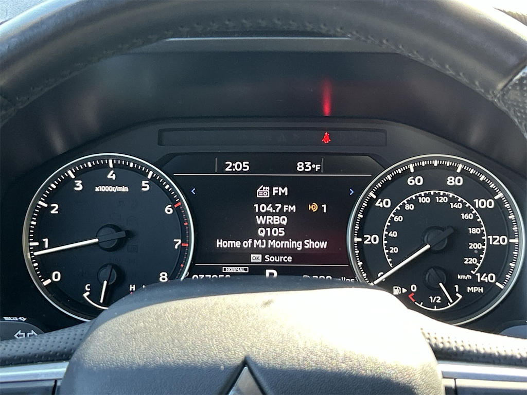 Thumbnail: 2024 Mitsubishi Outlander - 15