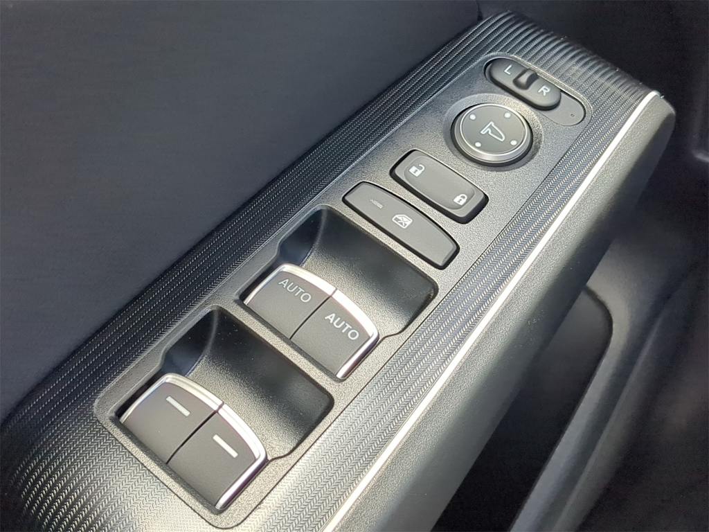 Thumbnail: 2025 Honda Civic - 24