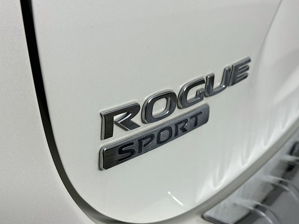 Thumbnail: 2019 Nissan Rogue Sport - 7