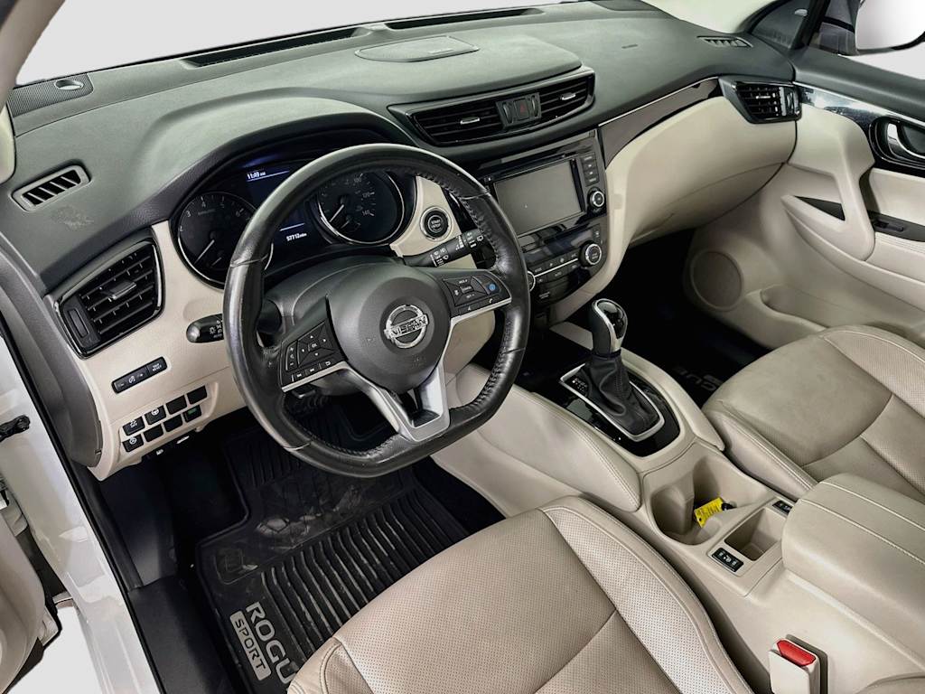 Thumbnail: 2019 Nissan Rogue Sport - 2