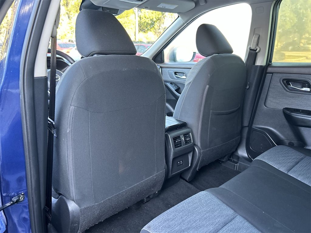 Thumbnail: 2023 Nissan Rogue - 13