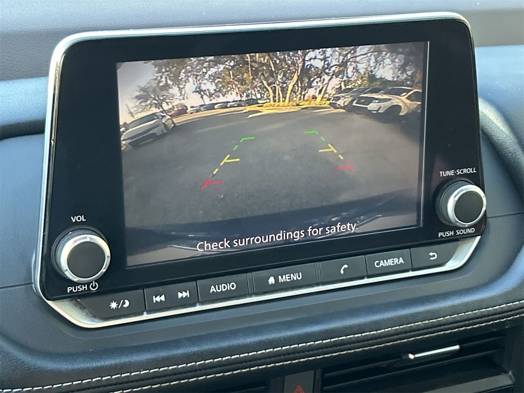 Thumbnail: 2023 Nissan Rogue - 14