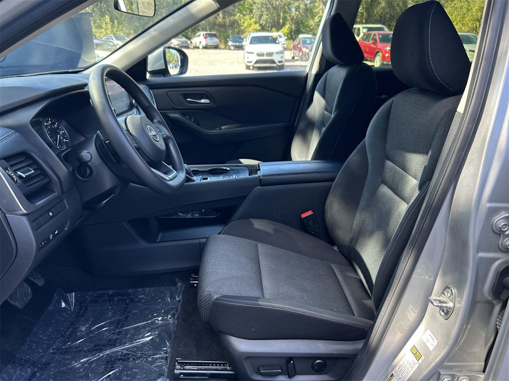 Thumbnail: 2024 Nissan Rogue - 11