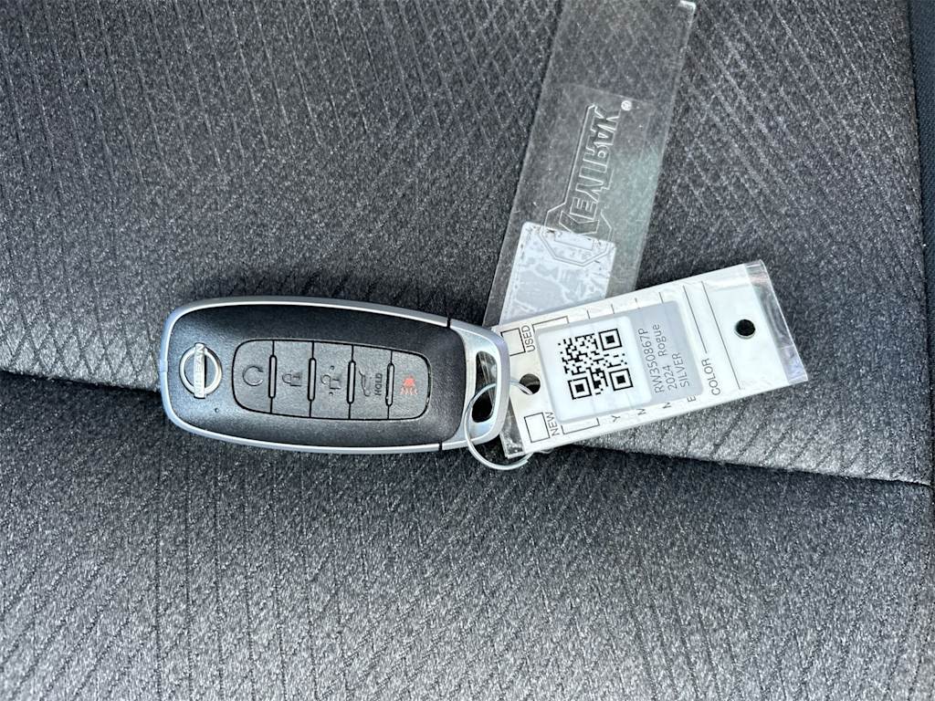 Thumbnail: 2024 Nissan Rogue - 18