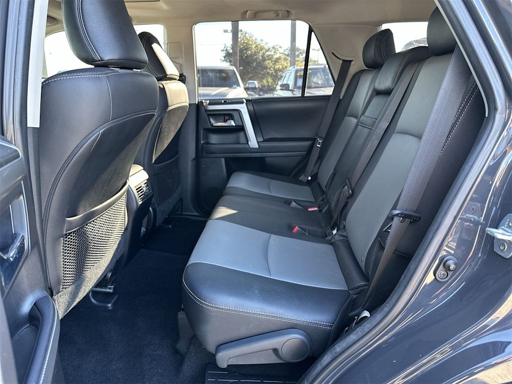 Thumbnail: 2024 Toyota 4Runner - 9