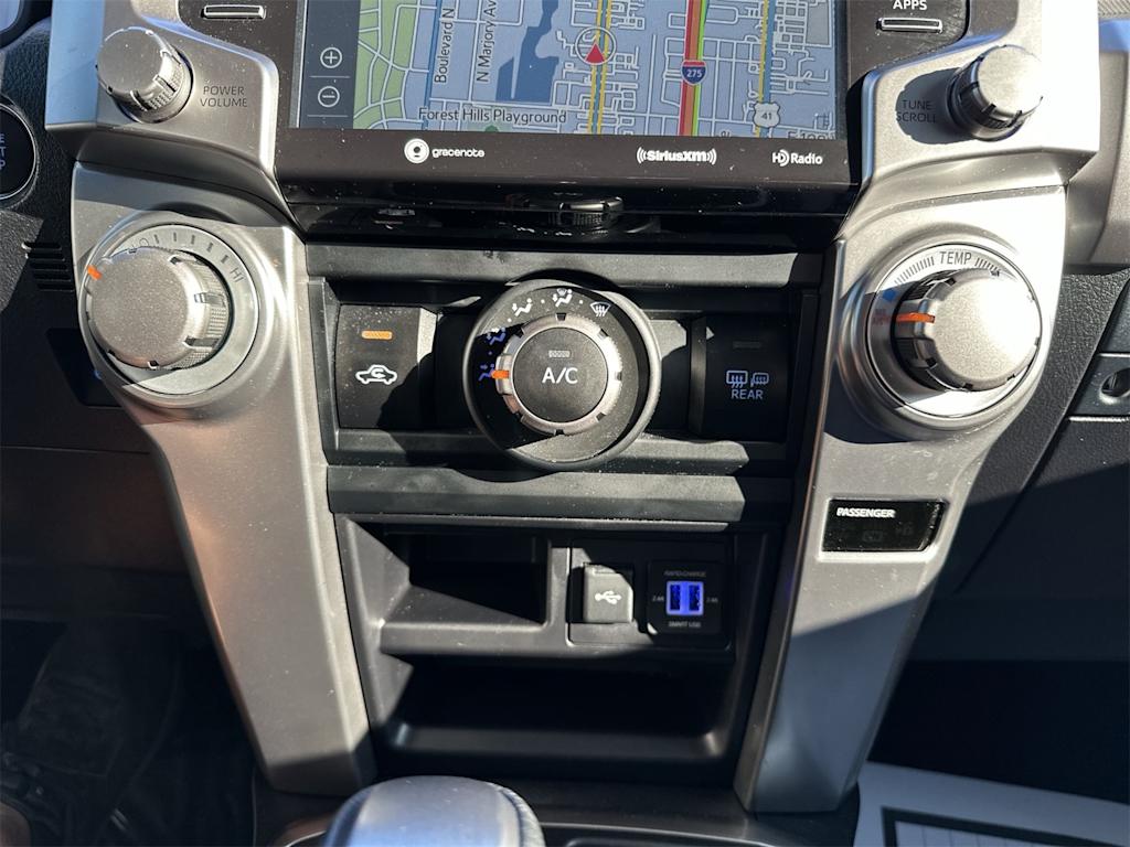 Thumbnail: 2024 Toyota 4Runner - 17