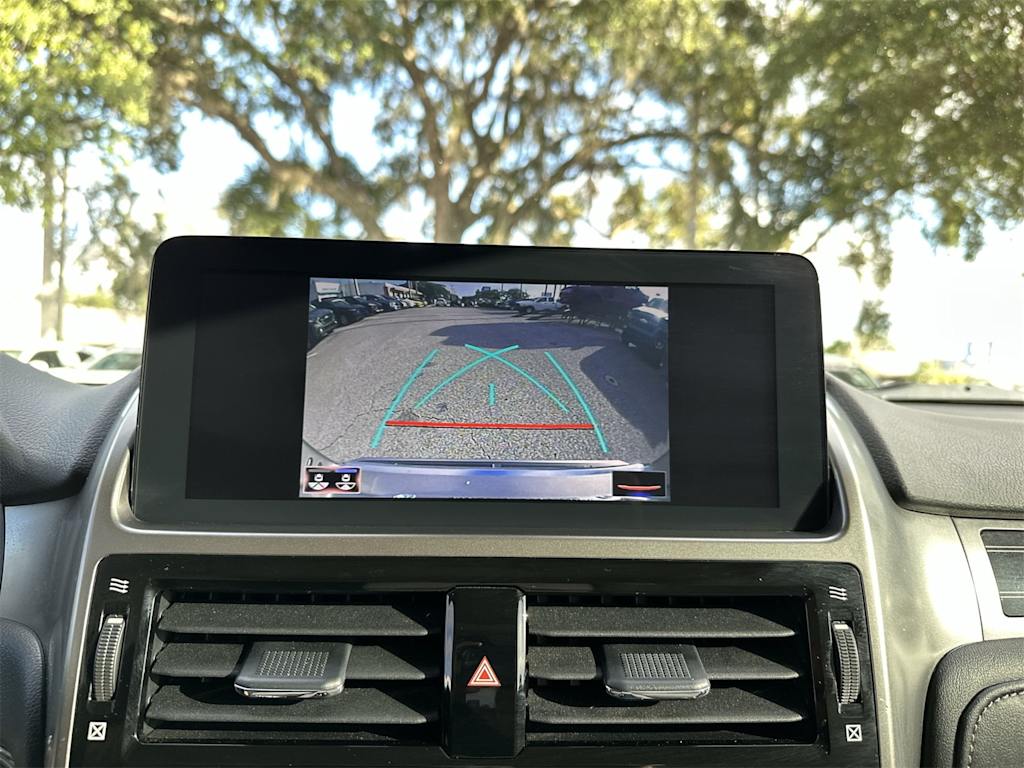 Thumbnail: 2023 Lexus GX - 19