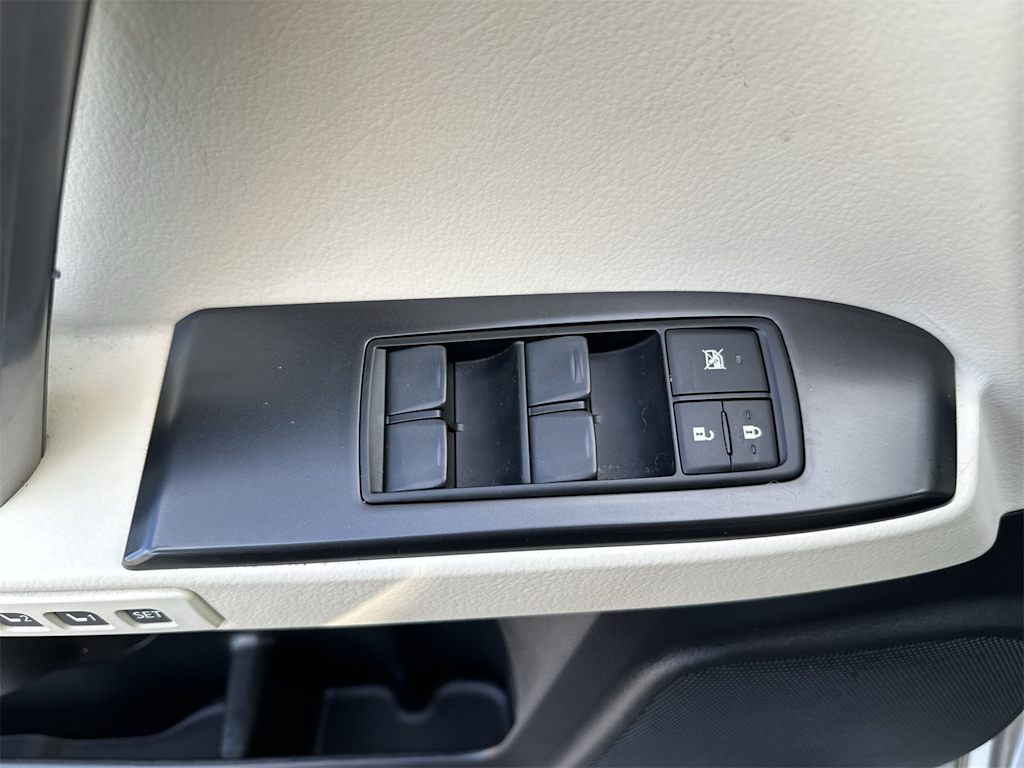 Thumbnail: 2023 Lexus GX - 15