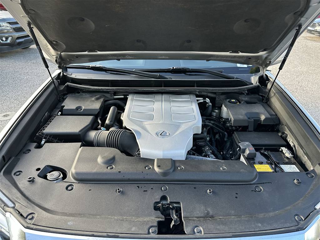 Thumbnail: 2023 Lexus GX - 6