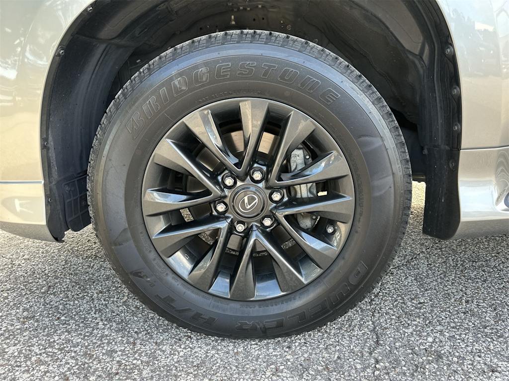 Thumbnail: 2023 Lexus GX - 5