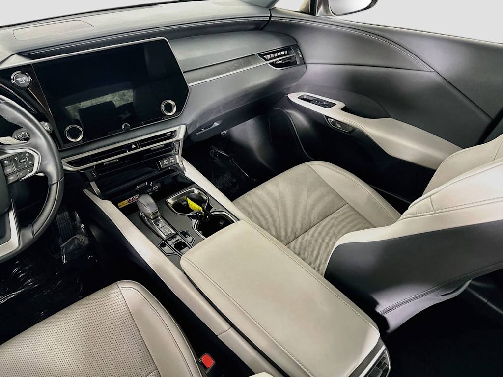 Thumbnail: 2024 Lexus RX - 14