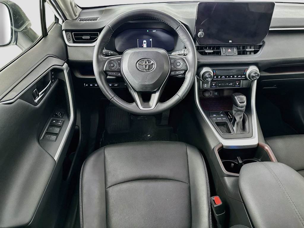 Thumbnail: 2023 Toyota RAV4 - 9