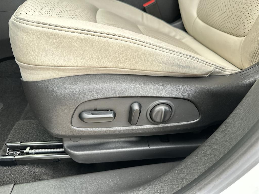 Thumbnail: 2022 Buick Encore GX - 15