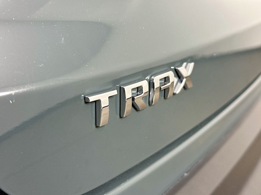 Thumbnail: 2025 Chevrolet Trax - 7