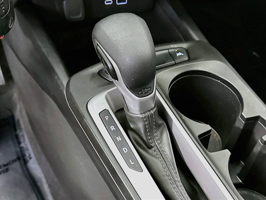 Thumbnail: 2025 Chevrolet Trax - 17