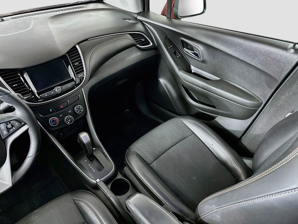 Thumbnail: 2021 Chevrolet Trax - 13