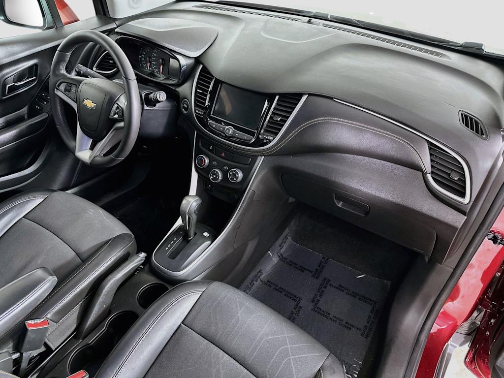 Thumbnail: 2021 Chevrolet Trax - 31