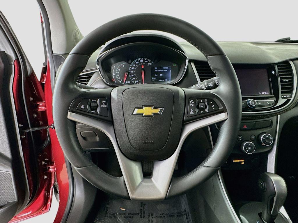 Thumbnail: 2021 Chevrolet Trax - 14